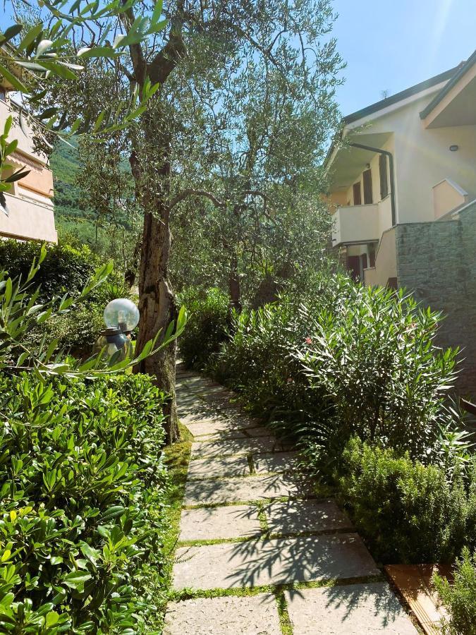 Apartament Le Vele Beth'S House Brenzone sul Garda Zewnętrze zdjęcie