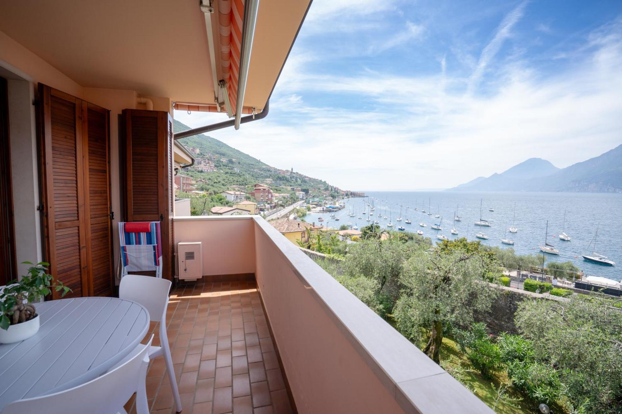 Apartament Le Vele Beth'S House Brenzone sul Garda Zewnętrze zdjęcie
