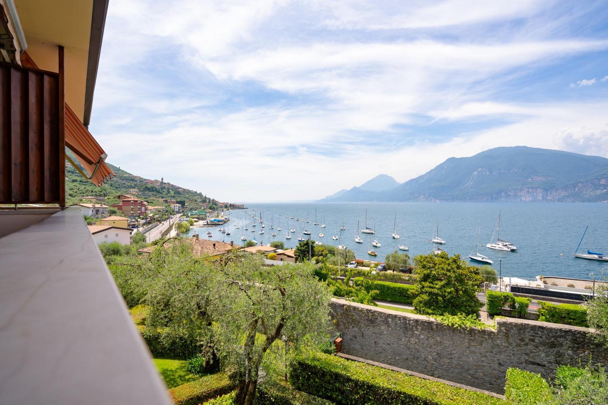 Apartament Le Vele Beth'S House Brenzone sul Garda Zewnętrze zdjęcie
